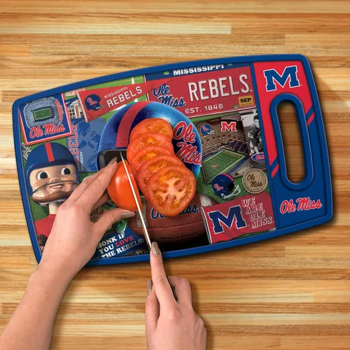 Vista 141 de YouTheFan NCAA Retro Series Tabla de cortar