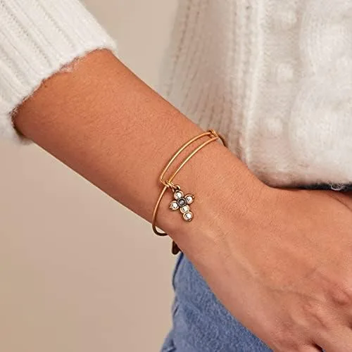 Vista 3 de Alex and Ani Path of Symbols - Brazalete expandible para mujer, dije festivo de infusión de perlas, acabado dorado raeliano, de 2 a 3.5 pulgadas