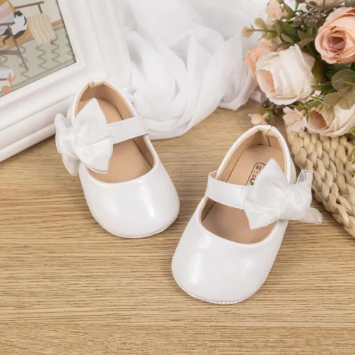 Vista 4 de Miamooi Zapatos de vestir de boda para bebés y niñas, zapatos de ballet con lazo de princesa Mary Jane, zapatos planos para primeros pasos, zapatos