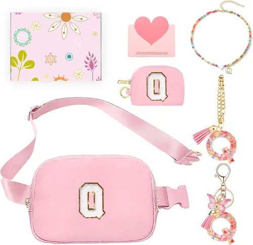 Vista 49 de Regalos de moda para niñas adolescentes, cangurera con monograma para niña con llavero, collar, dijes de taza, tarjeta de felicitación y caja