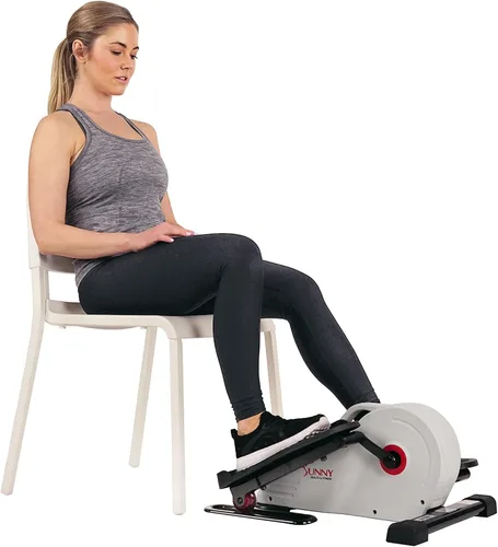 Vista 11 de Sunny Health & Fitness Under Desk Pedal Elliptical Machine Leg Exerciser Joint-Friendly, Quiet Operation, Adjustable Resistance, Compact, Compact