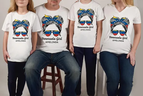 Vista 3 de Camiseta personalizada con lentes de sol de cabello desordenado para niña mexicana con bandera de México, camisa patriótica para mujeres y niñas