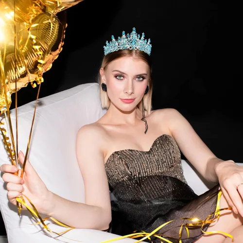 Vista 5 de VELSCRUN Coronas de tiara de princesa para mujer, diadema y banda para cumpleaños, decoraciones y regalos de feliz cumpleaños, Carburo cementado