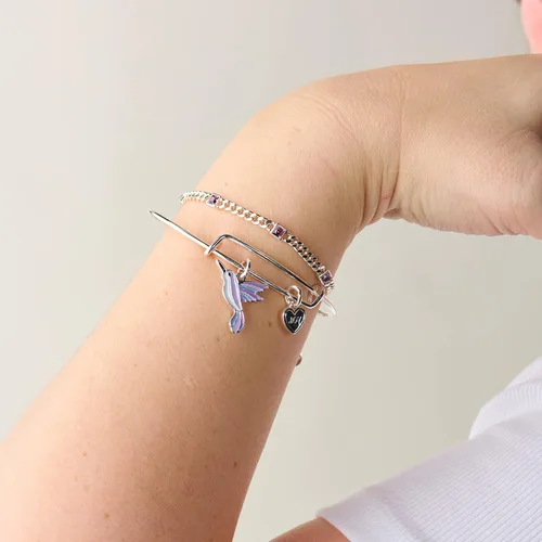 Vista 3 de Alex and Ani Joy' Hummingbird Duo Pulsera con dijes tipo brazalete