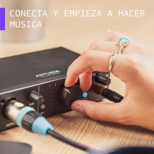 Vista 8 de Arturia MiniFuse 1 - Interfaz de audio USB compacta con software creativo para grabación, producción, podcasting, guitarra, color negro Graba