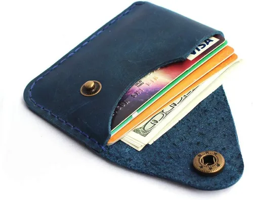 Vista 2 de Tarjetero de cuero hecho a mano con cierre a presión, billetera minimalista ultrafina con bolsillo frontal, funda simple de cuero genuino cosida a