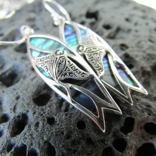 Vista 6 de Surfboard Manta Ray Earrings. Abalone Paua Shell. Sterling Silver.