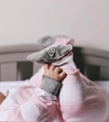 Vista 4 de Burts Bees Baby - Pijama de una pieza de 100 algodón orgánico con cremallera frontal mameluco de bebé para dormir