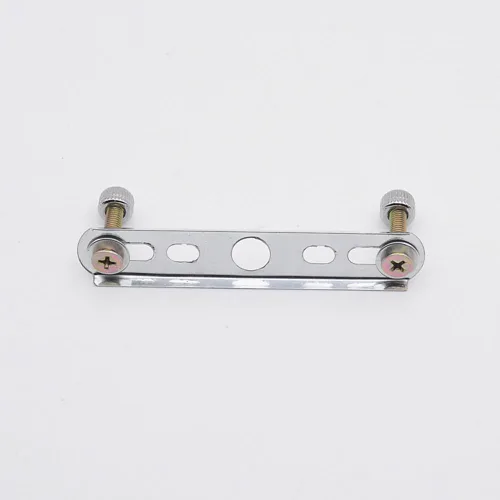 Vista 5 de Juego de 4 piezas de iluminación de techo, soporte de montaje, placa transversal de repuesto con tornillos, tuercas para lámparas de techo, lámparas