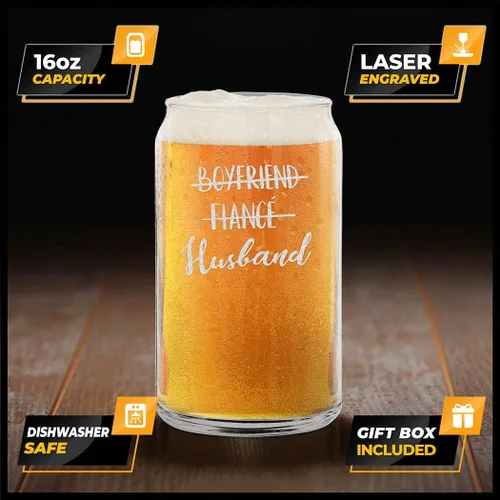 Vista 2 de shop4ever Novio Prometido Marido Novia Prometida Esposa Grabado Cerveza Vaso y Copa de Vino Sin Tallo, Él & Para Ella Set