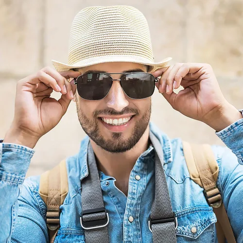 Vista 2 de Peekaco Gafas de sol polarizadas cuadradas estilo aviador para hombres y mujeres marco de metal completo estilo piloto para pesca y conducción