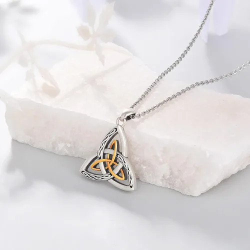 Vista 4 de CHIC ARTSY - Collar de plata de ley 925 con nudo celta irlandés de la Trinidad irlandesa oxidada, buena suerte, nudo celta, joyería fina, dije