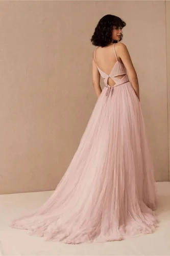 Vista 3 de Vestido de baile de graduación, tirantes delgados, de tul acampanado, cuello en V, sin espalda, vestidos largos de baile para mujer