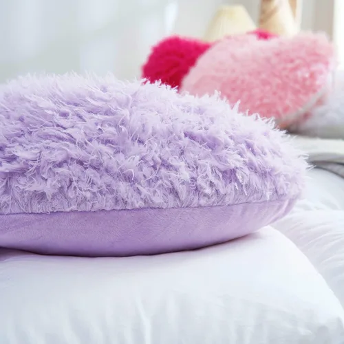 Vista 8 de MOOWOO - Almohada de corazón morado, almohada mullida de corazón con funda de almohada e relleno, piel sintética suave, diseño decorativo