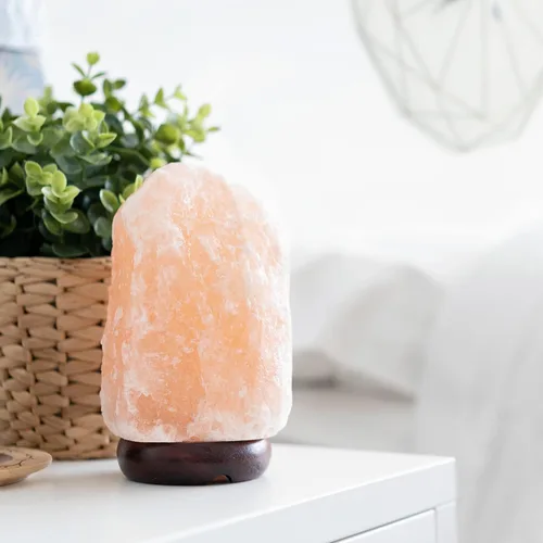 Vista 4 de Lámpara de sal del Himalaya de 7 pulgadas con cable de atenuación - Luz nocturna de cristal natural, base de madera clásica auténtica de Pakistán
