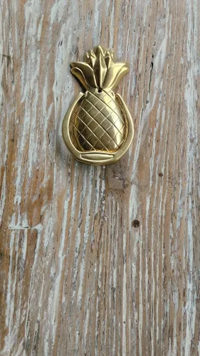 Vista 6 de Tropical Welcome – Aldaba de bronce con piña de Bali, un toque de elegancia tropical para la decoración de tu hogar
