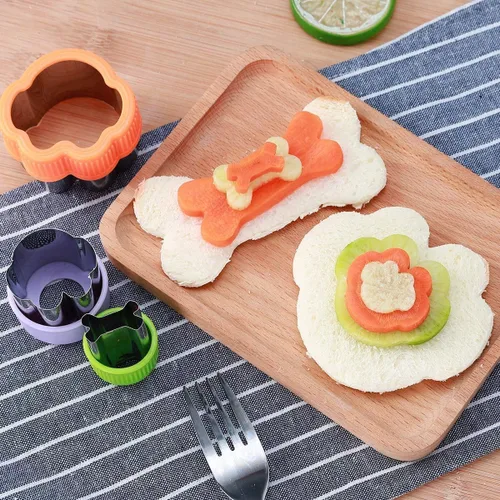 Vista 5 de Juego de cortadores de galletas de perro, molde de galletas con estampado de huesos de perro y pata de perro para golosinas caseras, moldes de acero