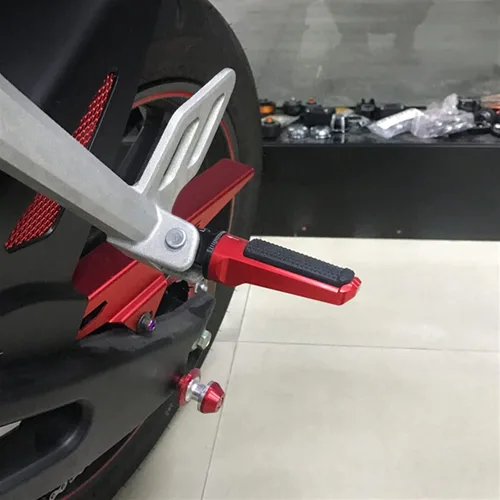Vista 3 de Para Kawasaki Z900 Z1000 Z800 Z650 ZX6R ZX10R ER6F ER6N Ninja 650 400 H2 SX Versys 650 1000 Reposapiés traseros Accesorios de actualización de Negro