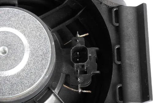 Vista 2 de GM Genuine Parts 95937946 Altavoz de radio de puerta delantera