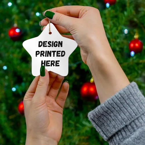 Vista 4 de Adornos negros para perro Whoodle para árbol de Navidad 2025, regalos con nombre personalizado, decoraciones de Nochevieja 2026, estrella blanca