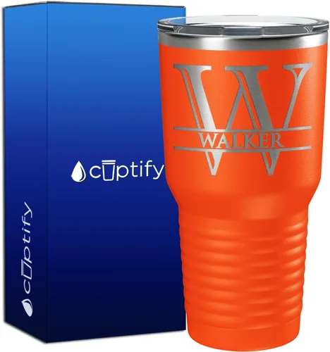 Vista 123 de Vaso personalizado de regalo de cumpleaños para mujeres y hombres, con monograma de escritura dividida, inicial y nombre grabado en negro, taza
