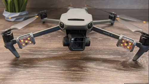 Vista 3 de Mavic - Kit de 3 luces estroboscópicas para navegación compatible con DJI Mavic 3 Drone Cumple con la FAA: 2 kit de luces para soportes de brazos