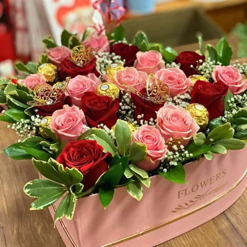 Vista 3 de UNIKPACKAGING Juego de 3, flores en forma de corazón/cajas de regalo (rosa)