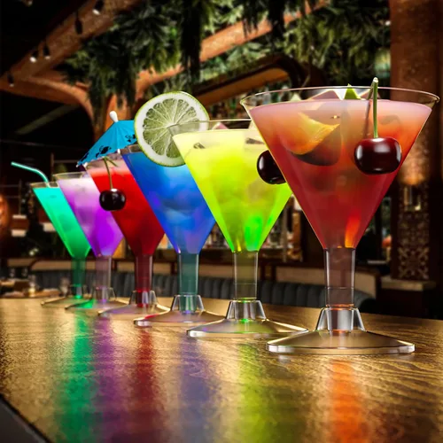 Vista 3 de Exquisite Vasos de Martini de plástico – Paquete de 60 vasos de Martini desechables transparentes con tallo – Vasos de cóctel – Ideal para bodas