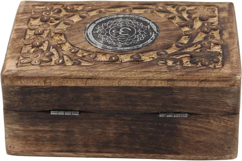 Vista 4 de Caja de almacenamiento de madera tallada a mano para chakras (corona)