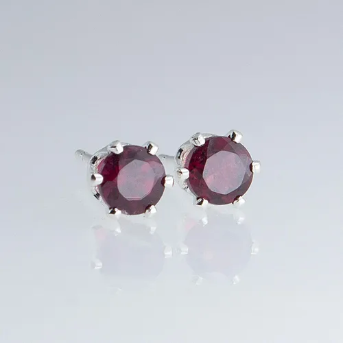 Vista 2 de 3-4mm Sterling Silver Birthstone Stud Earrings, 6-Prong