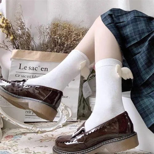 Vista 2 de LULAND Calcetines 3D con alas de ángel para mujer, cómodos y a la moda, antideslizantes para mujer