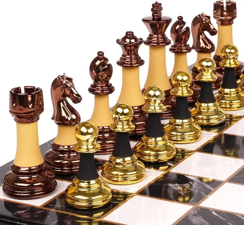 Vista 2 de Juego de ajedrez acrílico de 15 pulgadas para adultos y niños con aleación de zinc + piezas de ajedrez acrílicas y tablero de ajedrez de madera