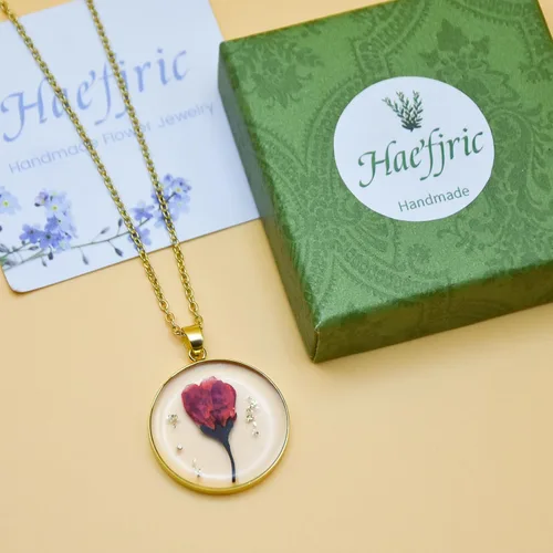 Vista 140 de Pressed Flower Necklace Gift for Women Personalized Handmade Necklaces Birth Flower Necklace