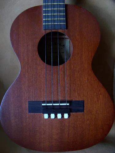 Vista 2 de Ukelele Diamond BridgeBeads - Lazos de cuerda para ukelele blanco