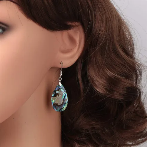Vista 4 de Angel Jewelry Pendientes con colgante de concha de abulón marino para mujer, Concha