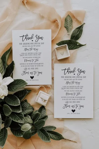 Vista 4 de Your Main Event Prints 50 tarjetas de agradecimiento de boda, perfectas para añadir a centros de mesa y decoraciones de boda para recepciones