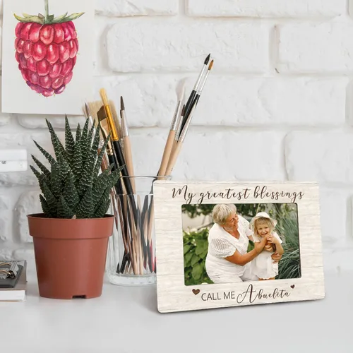 Vista 4 de Abuelita Gifts - Marco de fotos de madera de Abuela Gifts de 4 x 6, regalo para el día de la madre, cumpleaños, Navidad