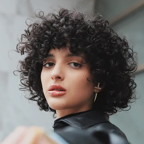 Vista 5 de Pendientes de espada para mujer, aretes de daga gótica, aretes punk negros para adolescentes y niñas