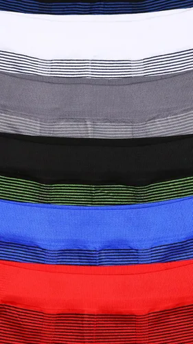 Vista 7 de ToBeInStyle Paquete de 6 calzoncillos tipo bóxer de microfibra sin costuras con apliques para niño