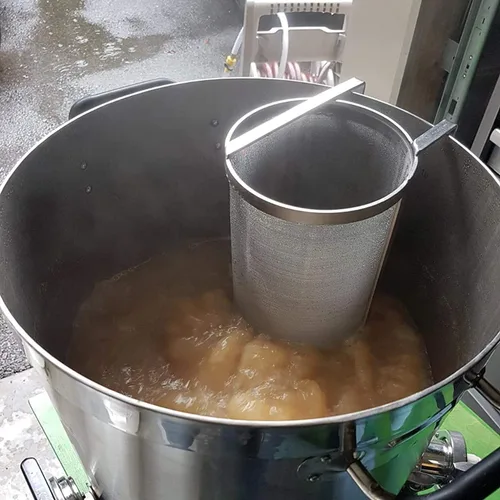Vista 7 de Hop Hopper - Filtro de cesta de araña para cerveza casera, cerveza y té, fermentador, acero inoxidable 304, malla de 300 micrones, 4 x 10 pulgadas