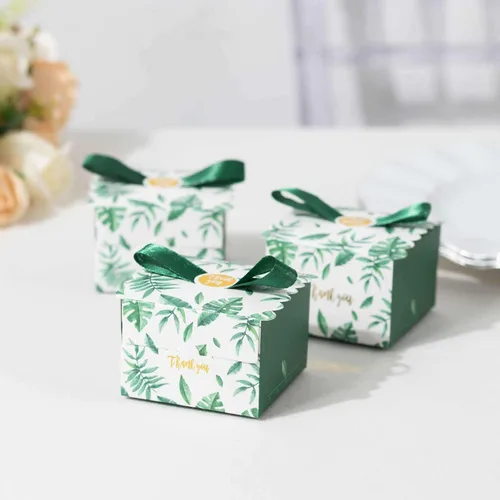Vista 13 de Efavormart - 25 cajas de dulces con estampado de encaje con estampado de mariposa plateada, elegantes cajas de regalo con forma de mariposa