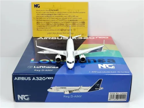Vista 4 de ACE HOBBY NG Models Lufthansa para Airbus A320 D-AINY Lovehansa 1:400 modelo de avión preconstruido