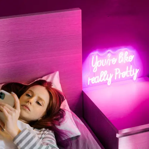 Vista 5 de Letrero de neón LED «You like really pretty» de 38 * 23 cm, luces de neón rosas con USB para decoración de habitación, letrero de neón