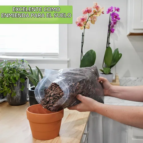 Vista 5 de Mantillo para plantas de casa (8 cuartos), astillas pequeñas de corteza de madera para interiores, patio, medio de cultivo, ¡y mucho más!