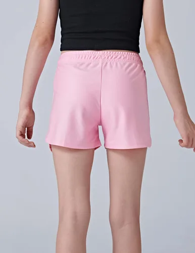 Vista 4 de Paquete de 4 pantalones cortos deportivos para niñas de 3 pulgadas, pantalones cortos de fútbol para niñas, ropa deportiva con bolsillos