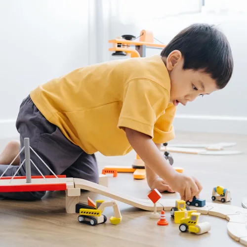 Vista 8 de PlanToys® Juego de construcción de carreteras Montessori Imaginative Kids coches de juguete, pista de coche de juguete, niñas, niños, coordinación