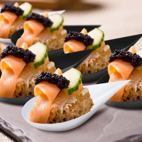 Vista 6 de Tessco for you 400 mini platos para aperitivos de 4 pulgadas, cucharas de plástico reutilizables, platos de postres y aperitivos, platos