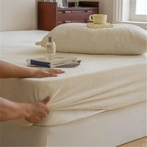 Vista 10 de Funda de colchón ajustada, cubrecolchón grueso y cálido de forro polar de leche, protector de colchón de impresión en color sólido para colchones