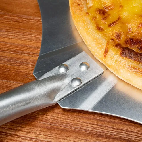 Vista 7 de Restaurantware Met Lux - Pala de pizza de 14 x 12 pulgadas, 1 pala de pizza duradera, con mango de madera para hornos domésticos o comerciales