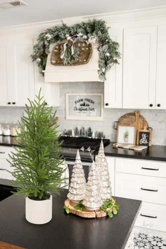 Vista 6 de 2.6FT Artificial Small Mini Pine Tree for Tabletop, Real Touch 31 inch Premium Artificial Topiary Tree Potted Plants for Home Tabletop Entryway